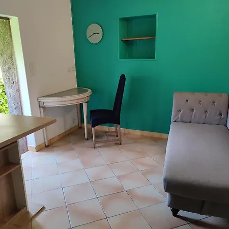 Chateau Saint-martin Bed & Breakfast
